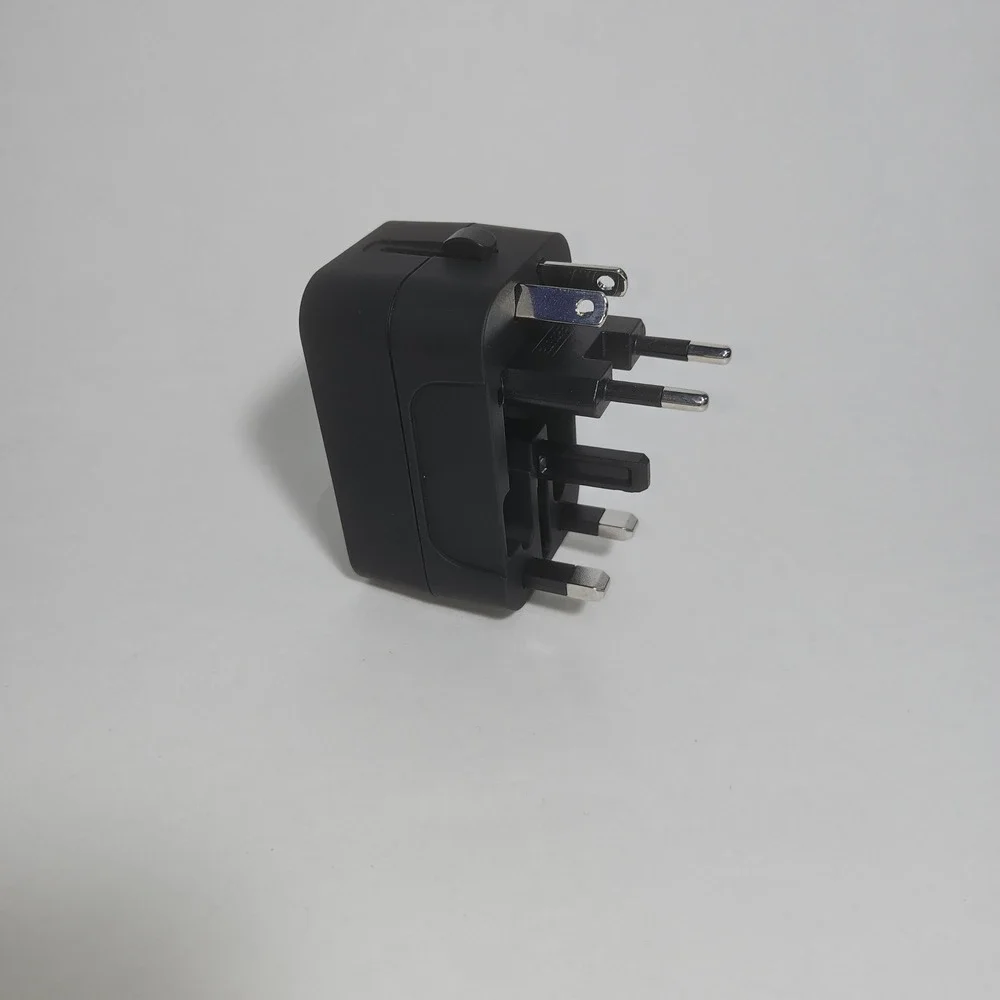 Universal International Travel Adapter Surge Protector USB Type C MC2019 Black